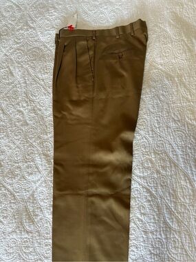 Isaia Men's Pleated Dress Pants in Tan